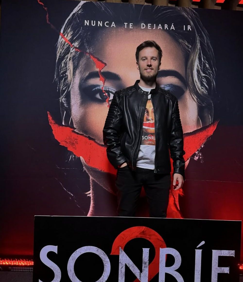 Pato en la premiere de una película